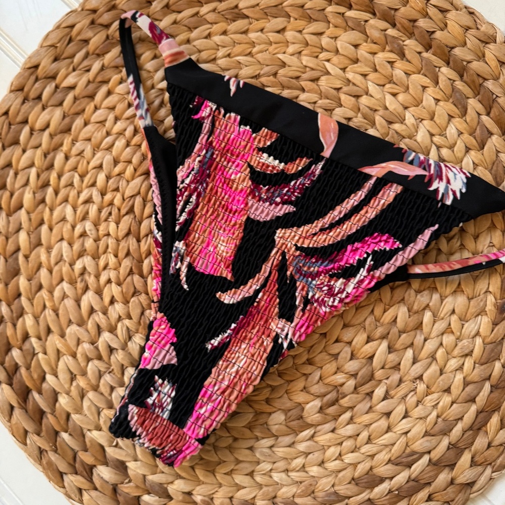 Tori Praver Lacie Smocked Floral Cheeky Bikini Bottom XS NEW - Picture 4 of 5